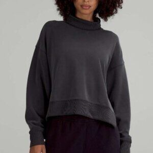Lululemon Softstreme Turtleneck Pullover Size: 12